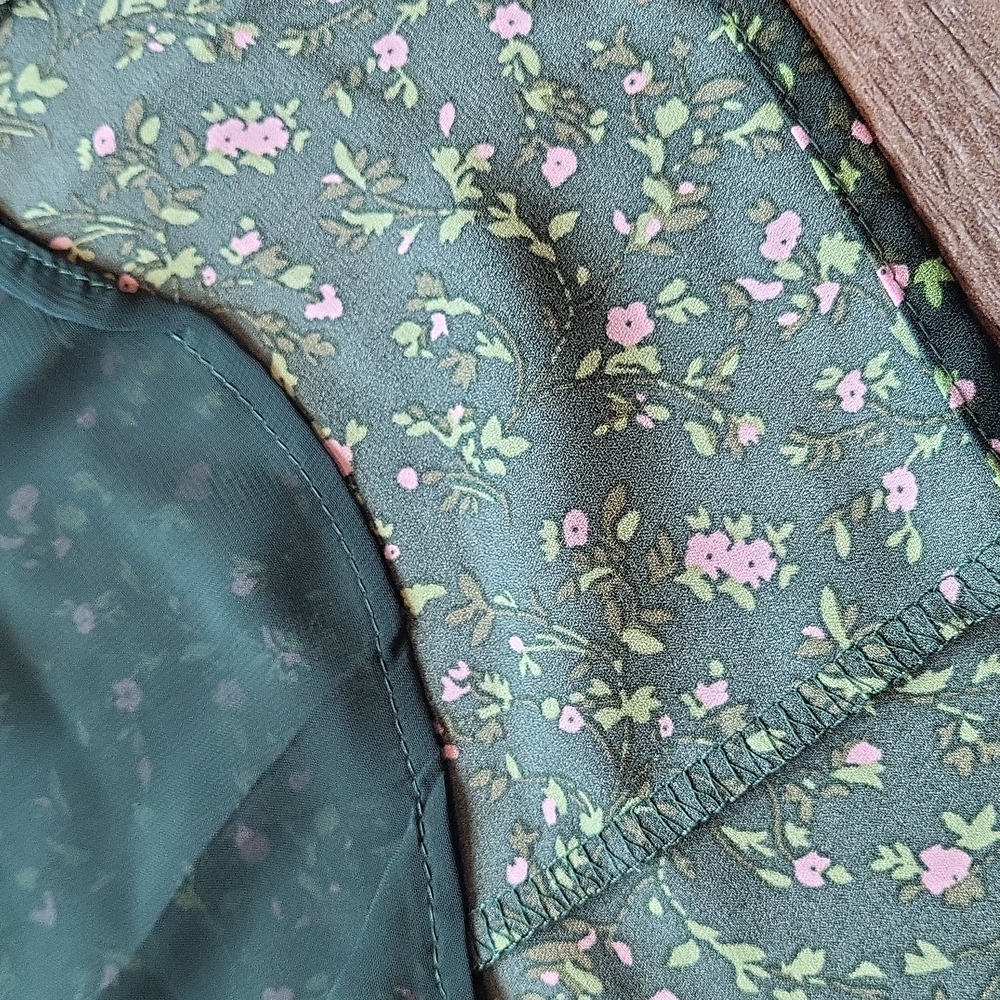 Reborn Green & Pink Floral Tie-Straps Smocked Back Lined Midi Dress, XS, Size 2 - Picture 8 of 14